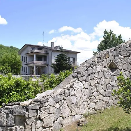 Aresini Bed & Breakfast Montemiletto